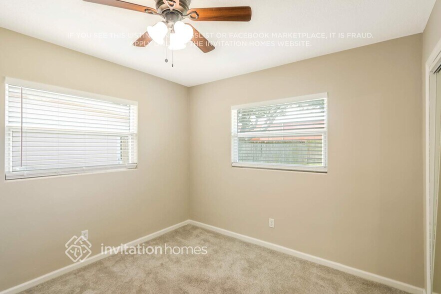 Building Photo - 1429 Regina Dr W