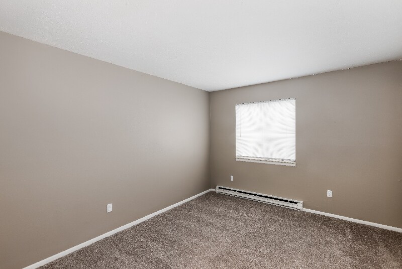 Building Photo - 4648 Talmadge Rd