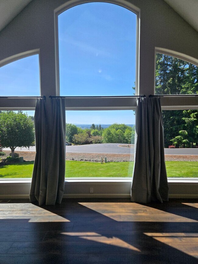 Building Photo - STATUS: PENDING APPLICATION-  | R17 | $ 2995