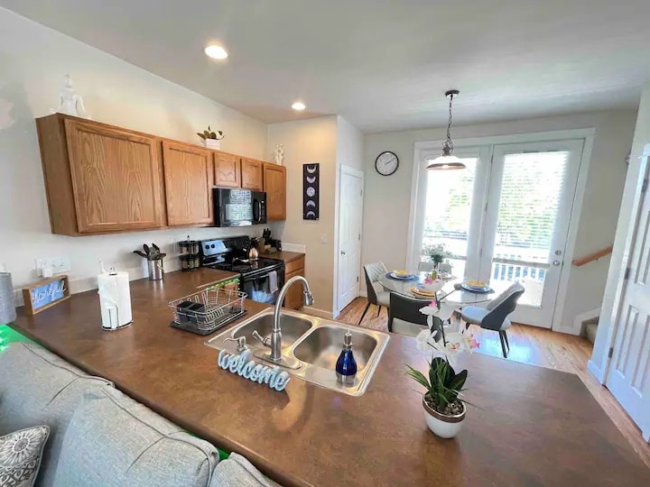 Building Photo - 9505 E 107th Pl