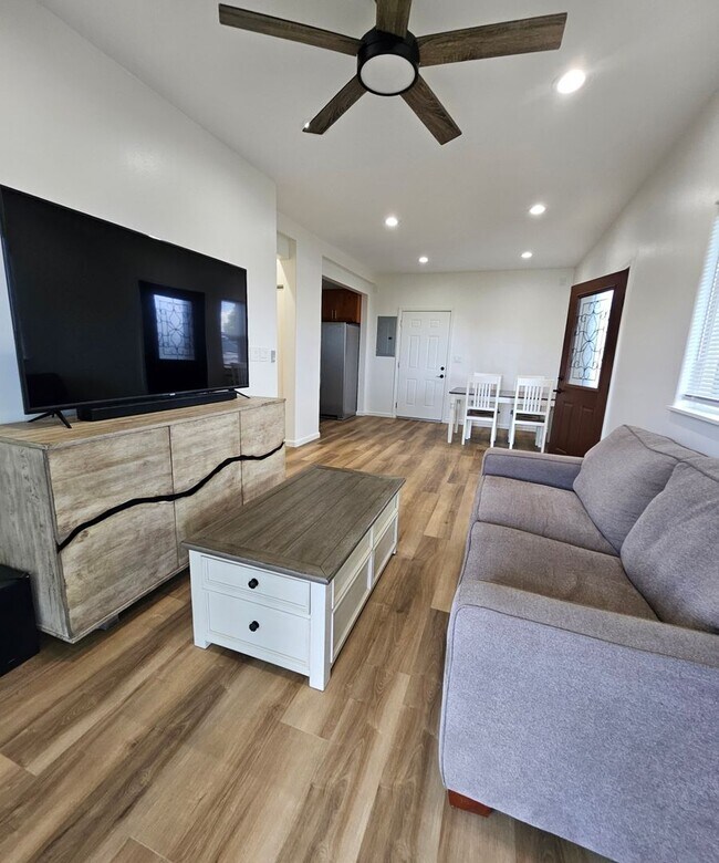 Building Photo - Upgraded 1 bedroom in Makawao.