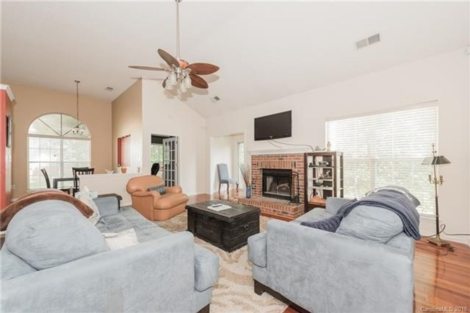 Building Photo - 11823 Harris Ridge Dr