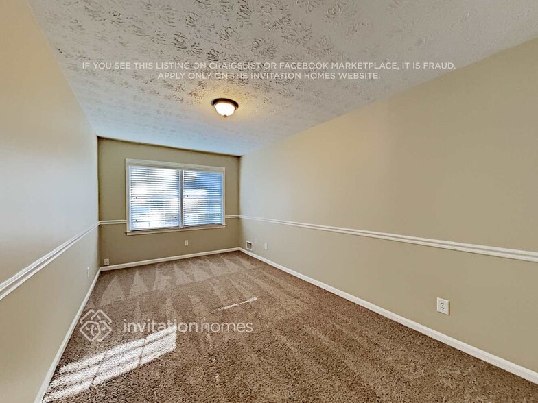 Building Photo - 4584 Forest Green Dr