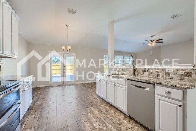 Building Photo - 902 Marble Creek Dr