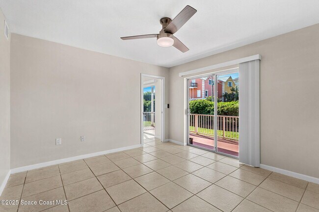 Building Photo - 8000 Ridgewood Ave