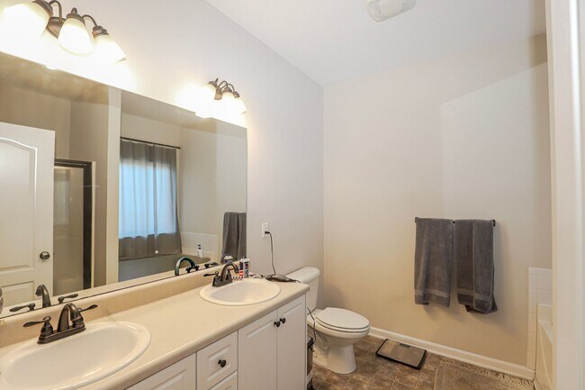 Building Photo - Spacious Home in Chamblin Ridge in Grovetown!