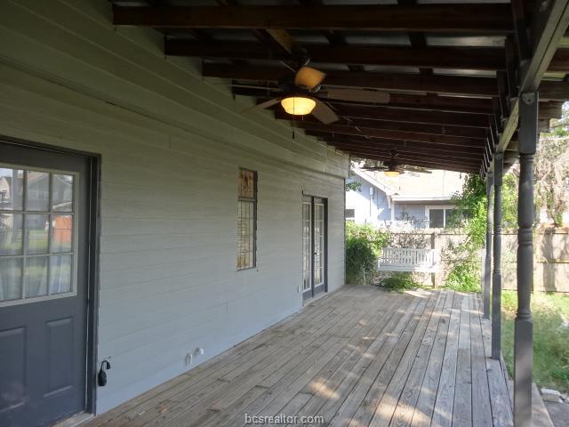 Building Photo - 402 Ayrshire St