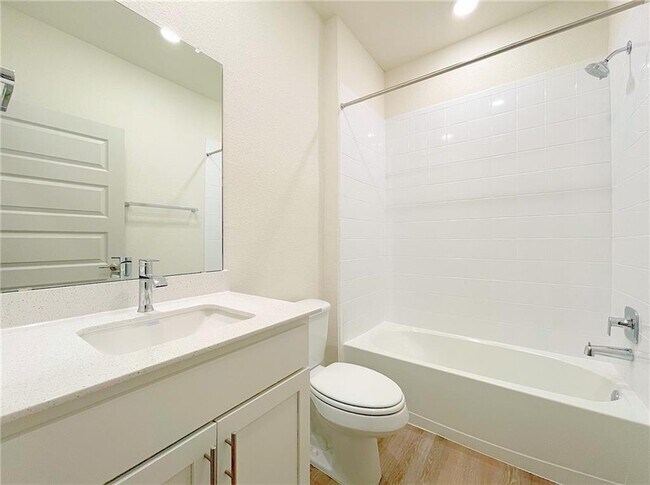 Building Photo - 10501 Defender Trl