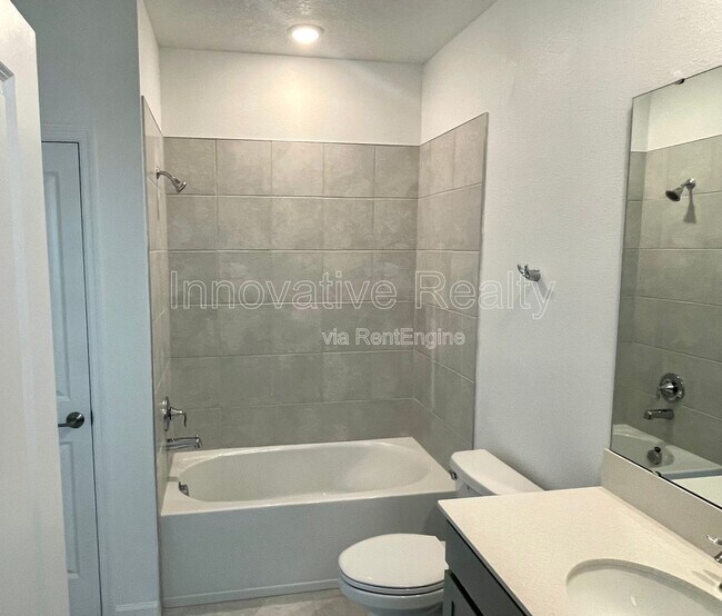 Building Photo - 2489 Relaxing Ln