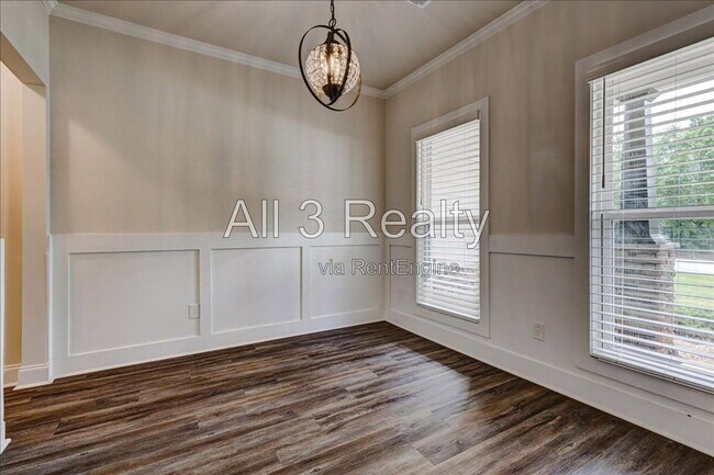 Building Photo - 225 Barnett Ln Ln