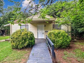 Building Photo - 1316 Rayfield Dr