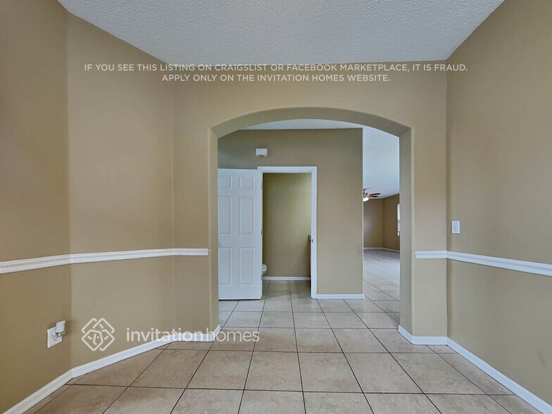 Building Photo - 122 Cotswold Cir