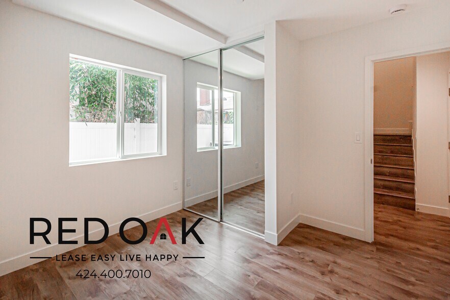 Building Photo - 825 Date St