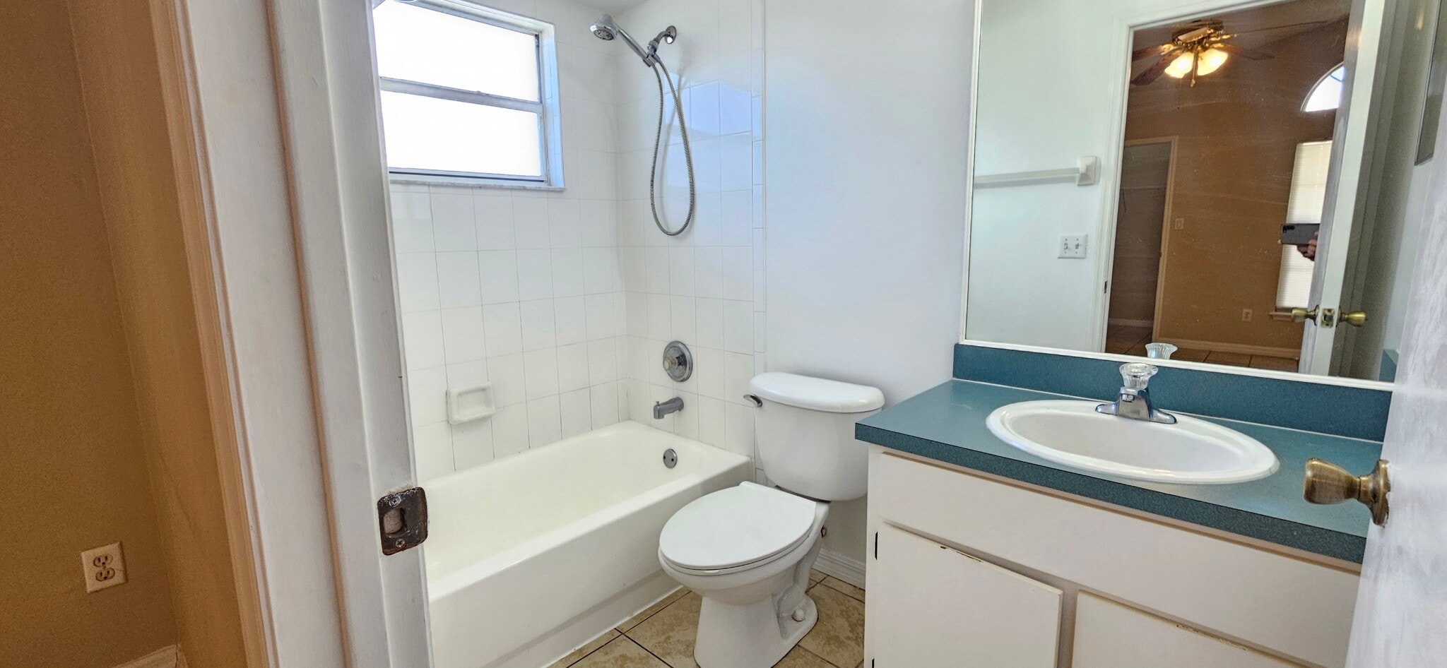 Building Photo - 206 Panorama Dr