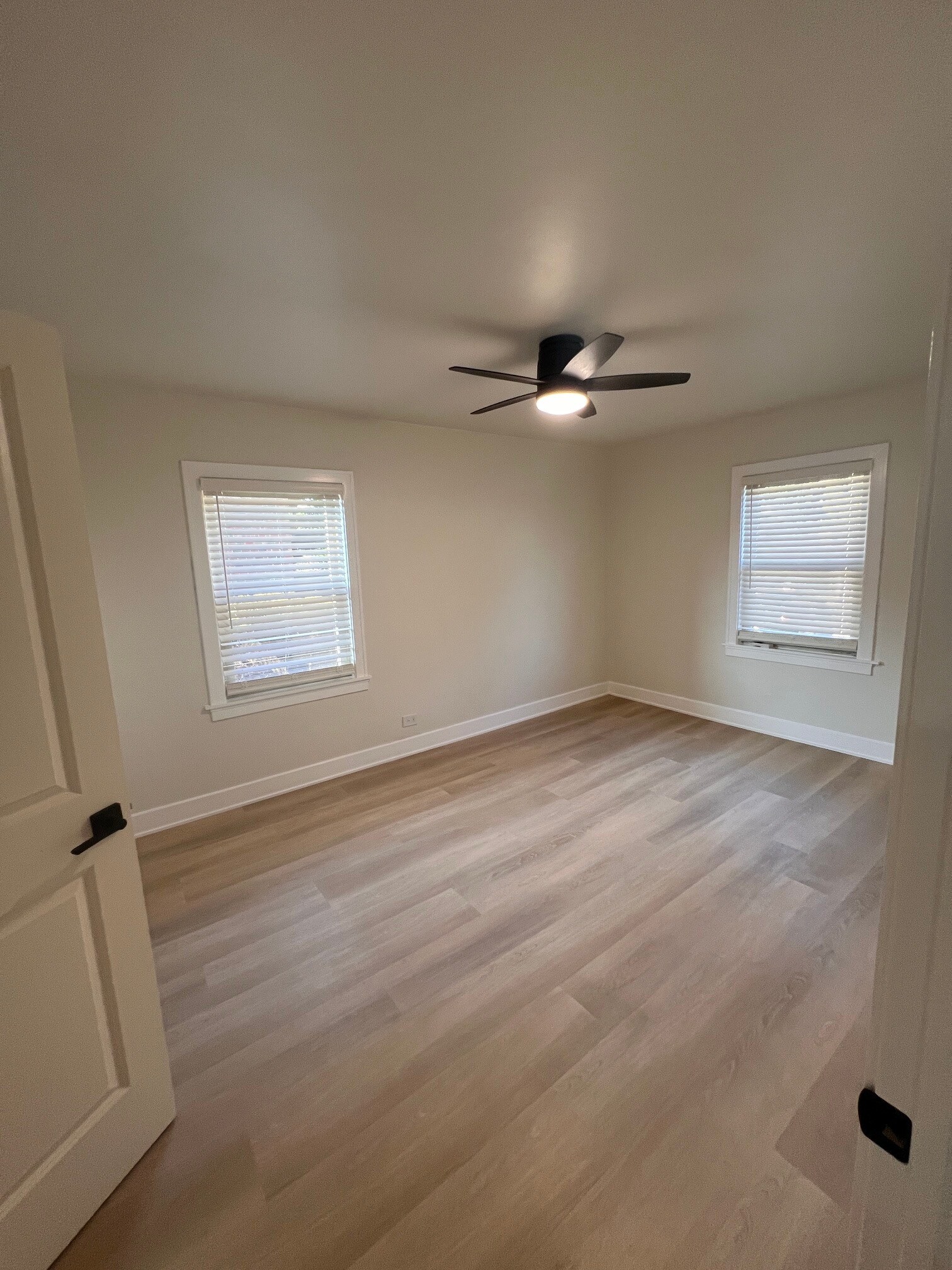 Master Bedroom - 9121 S Bishop St