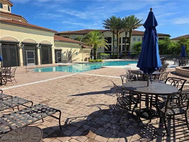 Building Photo - 12940 Positano Cir