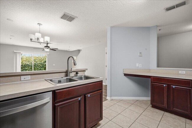Building Photo - 13536 Tea Rose Way