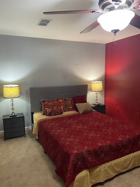 Building Photo - 46416 Springwood Ct