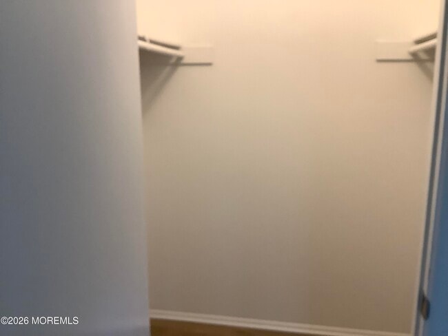 Building Photo - 7B Ivy St