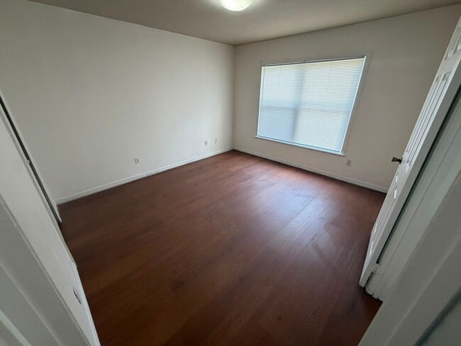 Building Photo - 7605 Pissarro Dr