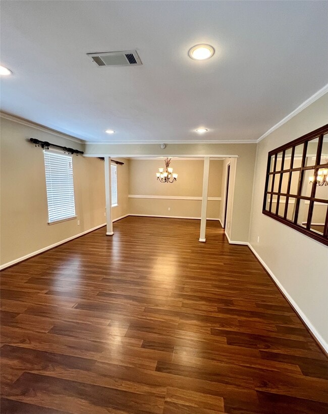 Building Photo - 10719 Creektree Dr