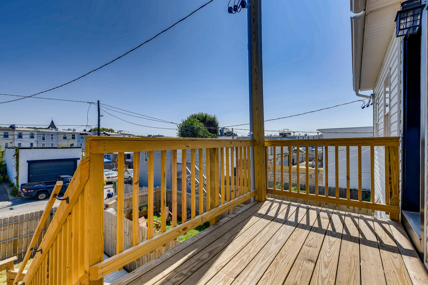 Building Photo - 3449 Chestnut Ave