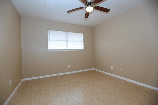 Building Photo - 903 Mabry St