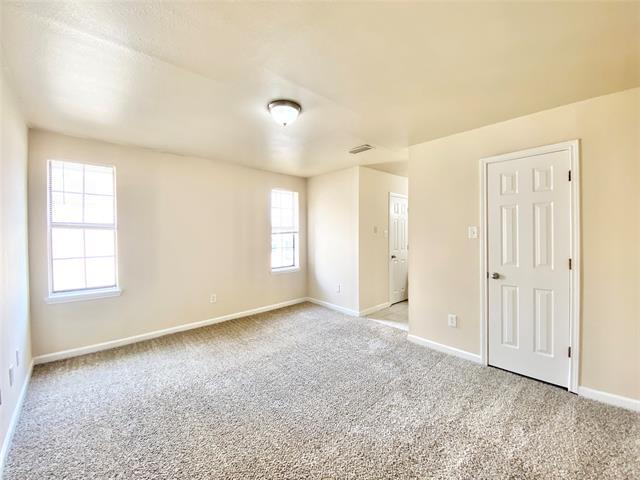 Building Photo - 8001 Rothington Rd