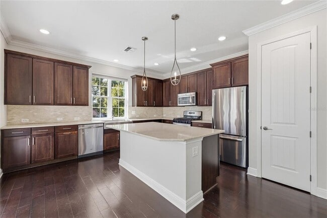 Building Photo - 309 S Fremont Ave