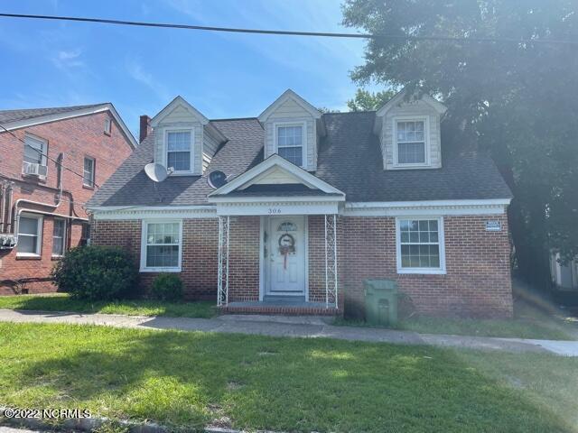 Primary Photo - 306 N 11th St
