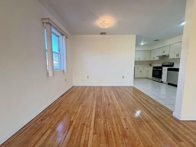 Building Photo - 4414 Liberty Ave