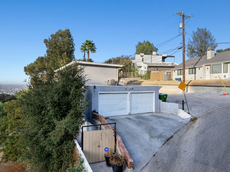 exterior - 3617 Sunswept Dr