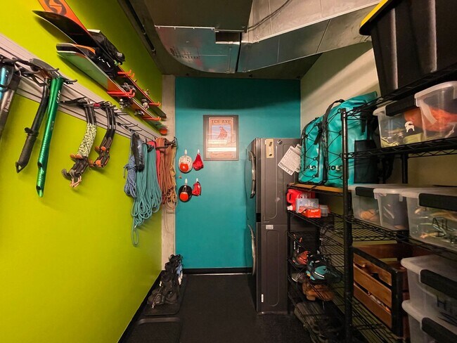 Building Photo - Prime Location in the Heart of the Pearl i...