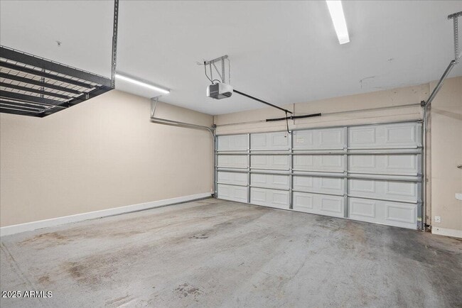 Building Photo - 1406 W Main St