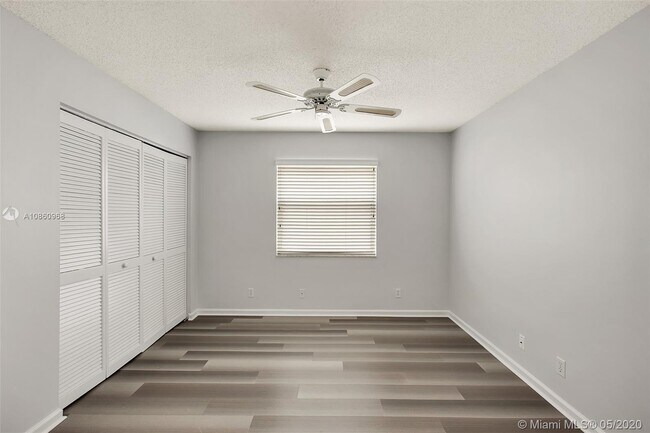 Building Photo - 9601 Harbour Lake Cir