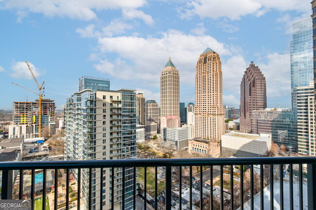 Building Photo - 1080 Peachtree St NE