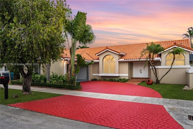 Primary Photo - 10815 SW 145th Pl