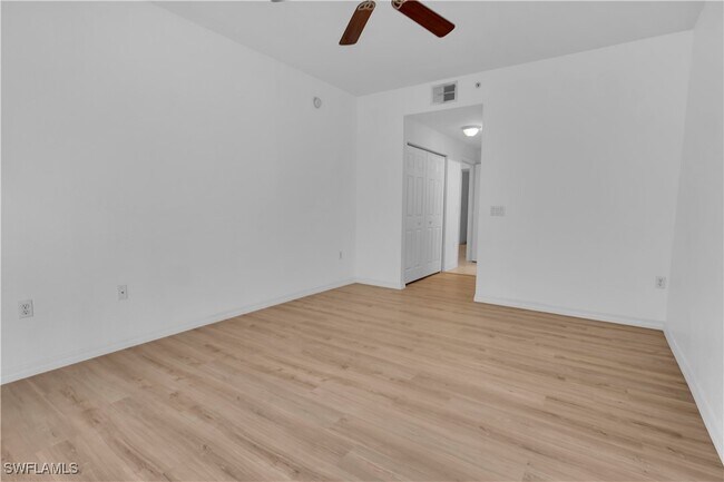 Building Photo - 20321 Estero Gardens Cir