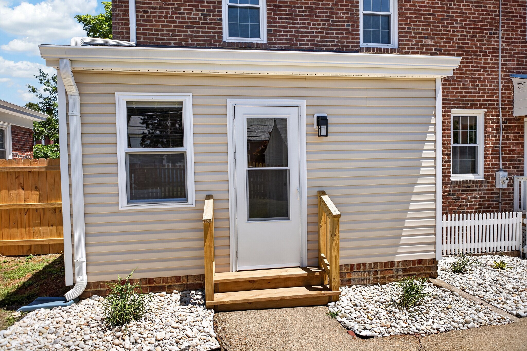 Building Photo - 3208 Griffin Ave