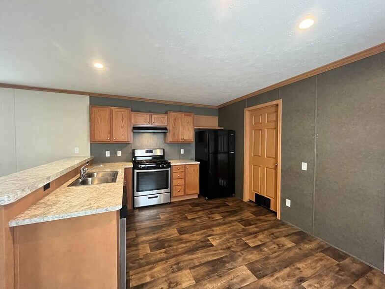 Building Photo - 1428 Georgia St