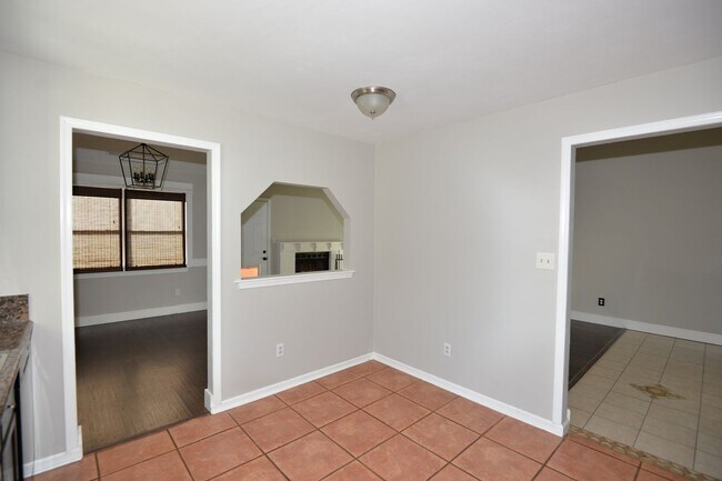 Building Photo - 1269 Brahms Dr