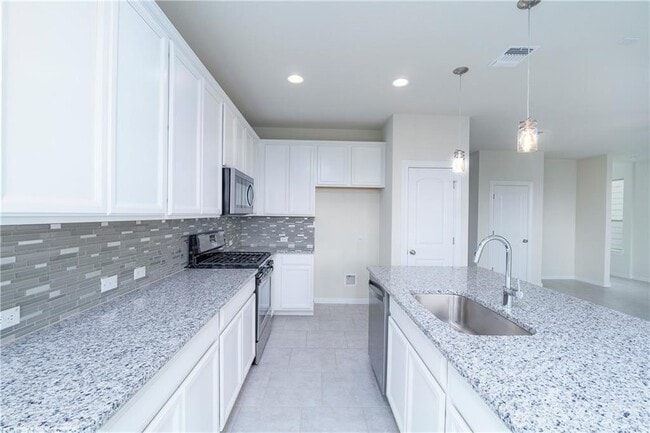 Building Photo - 13908 Eucalyptus Bnd