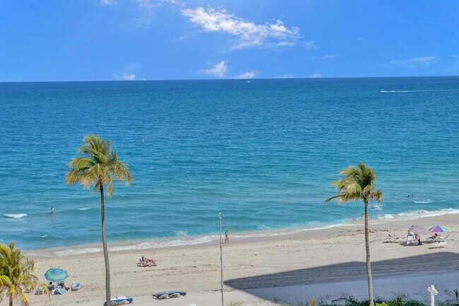 Building Photo - 3430 Galt Ocean Dr