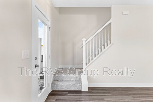 Building Photo - 12537 Petrel Crossing