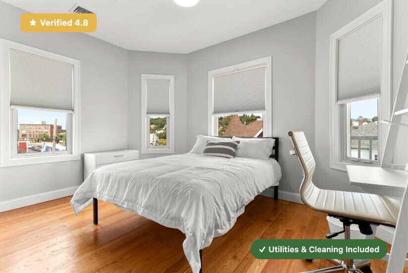 Building Photo - Furnished Bedroom with Private Bath in East Boston