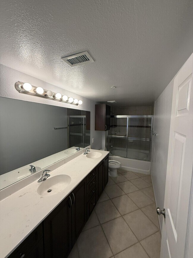 Building Photo - 6386 Emerald Dunes Dr
