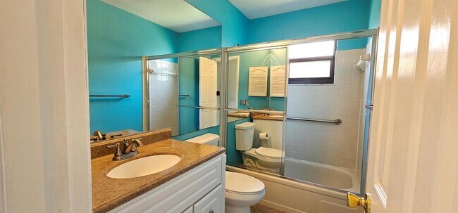 Building Photo - 3298 Shadow Wood Dr