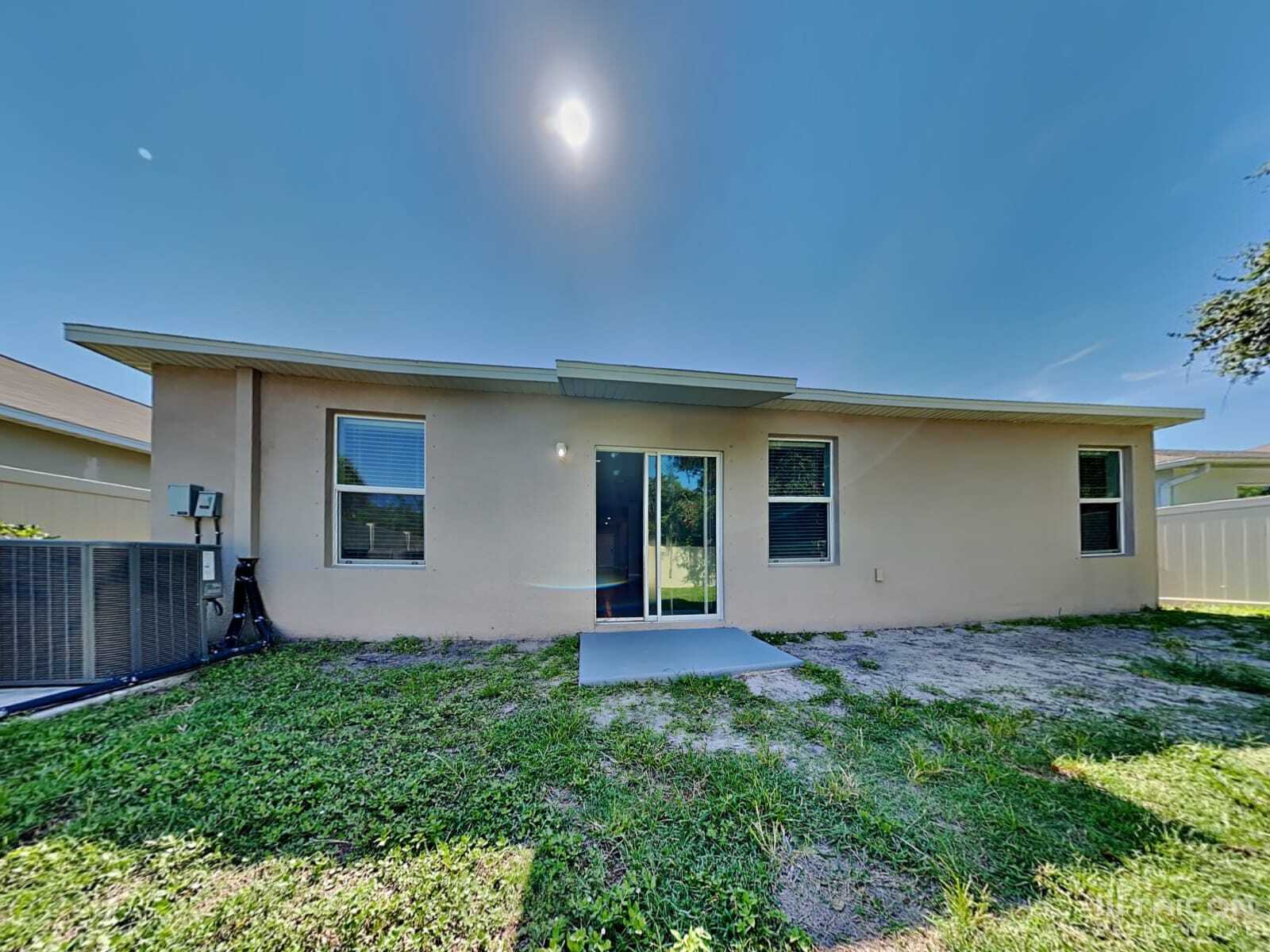 Building Photo - 1752 Broad Winged Hawk Dr