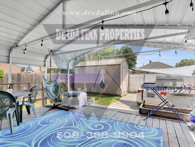 Building Photo - Northside 3Bed, 1Bath Vintage Bungalow