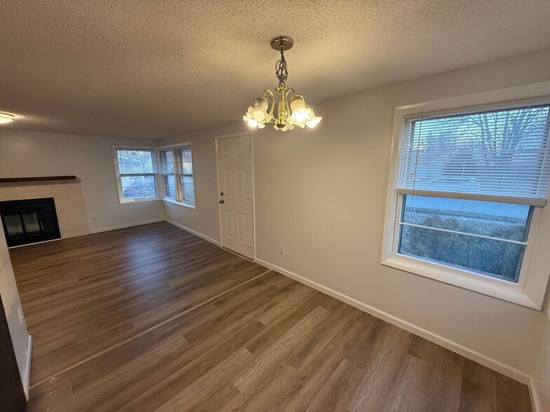 Building Photo - 3415 Collegiate Ct